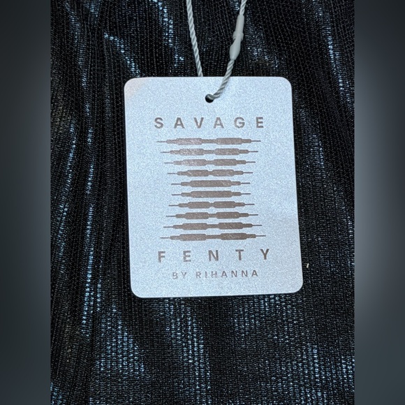 NEW Savage X Fenty Chain Reaction Metallic Black Basketball Shorts Streetwear S - Picture 10 of 14